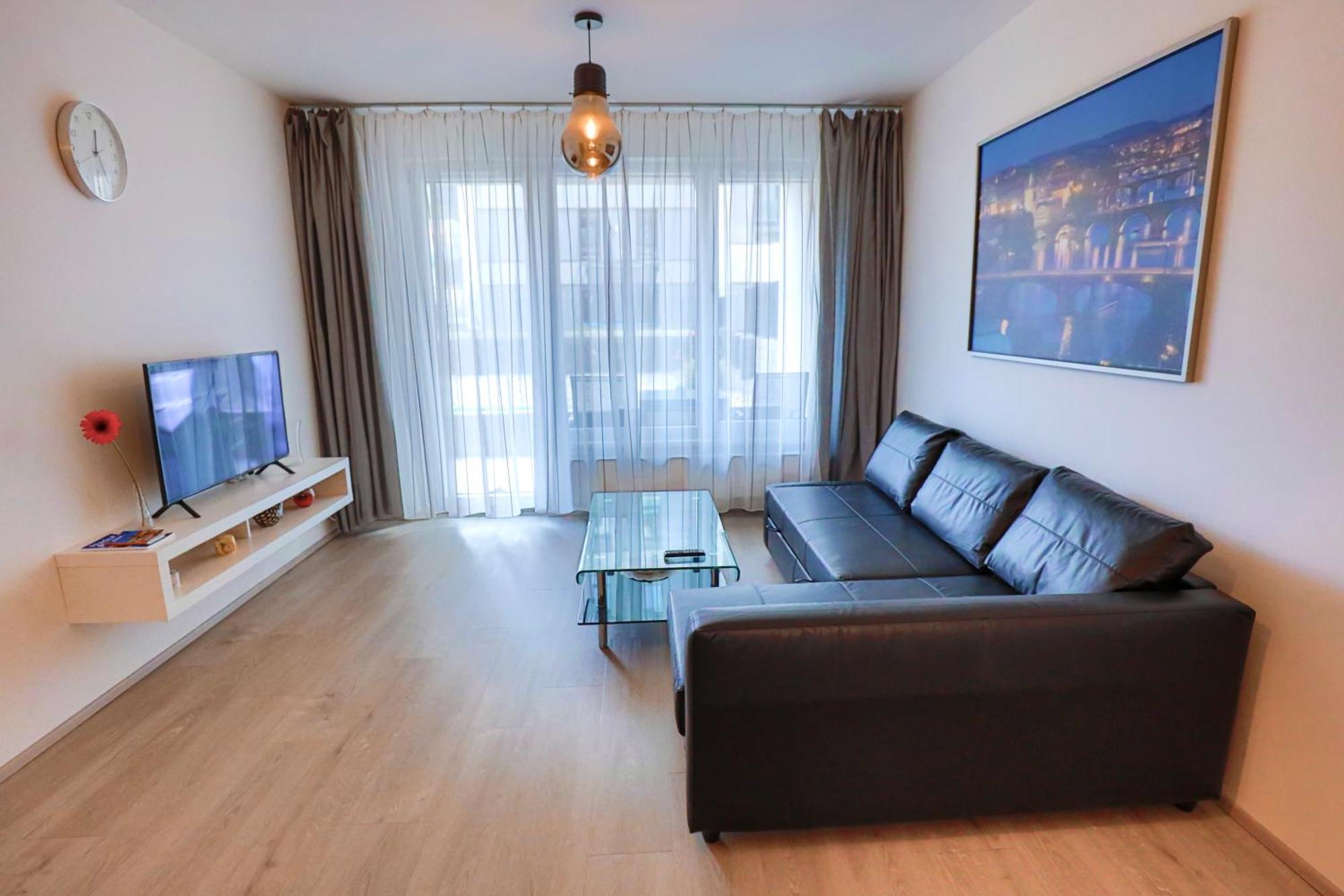 Modern Apartment • Garden • Near The City Center 布拉格 外观 照片